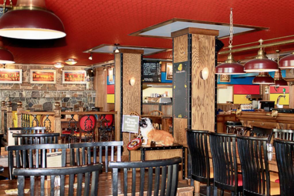 The Bulldog Hotel Silver Star Εξωτερικό φωτογραφία